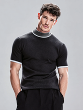 Casual, breathable and lightweight knitted T-shirt